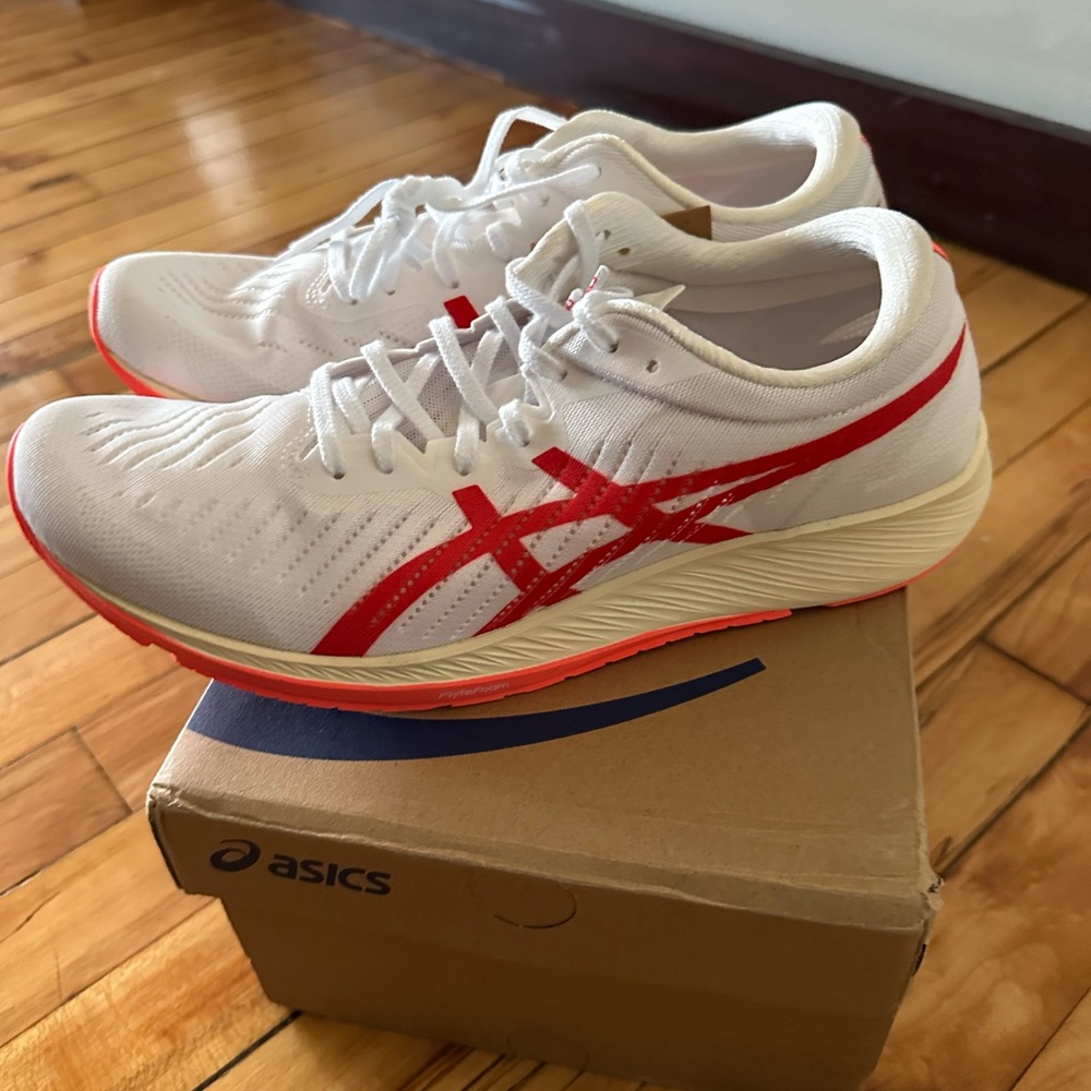 New Mens Asics Running shoes